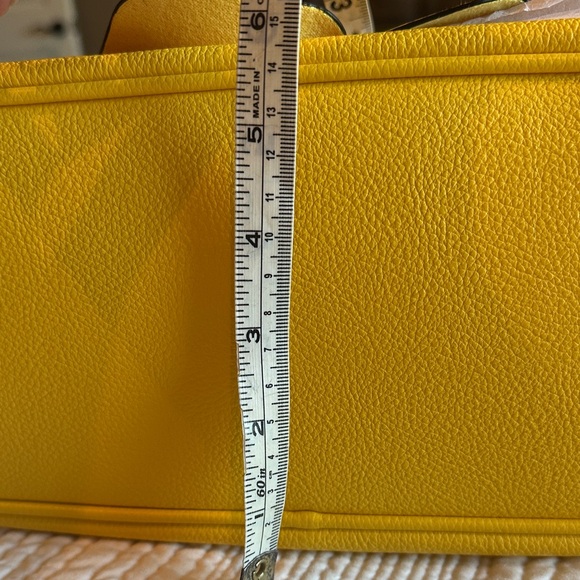 Yellow Floral leather two way Handbag - New - Picture 11 of 12